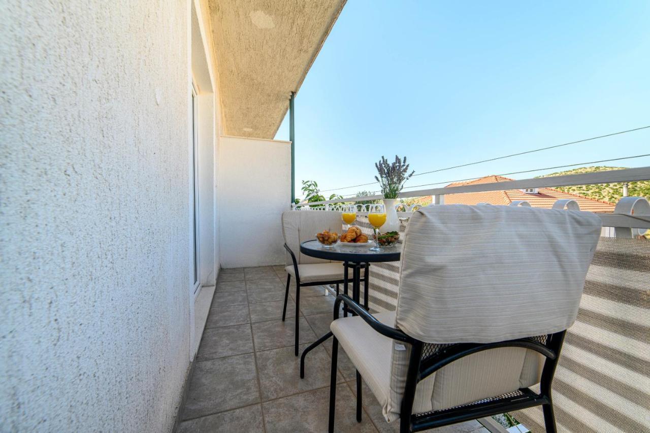 Apartments Kardum Sibenik Luaran gambar